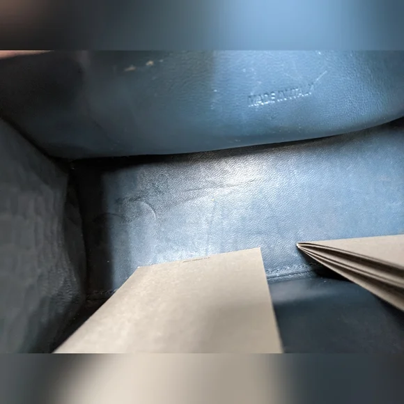 Balenciaga Hourglass Mini Crocodile Embossed Bag <<⬇️PRICE DROP⬇️>> - Picture 12 of 15